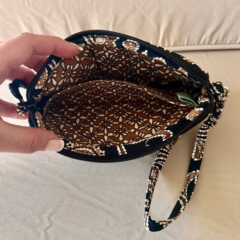 Vera Bradley Caffe Latte Zip-Around Cellphone Wallet Wristlet - Picture 7 of 9